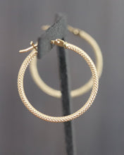 Load image into Gallery viewer, Real Gold 18K Yellow Gold Hoop Rope Textured Style Earrings
