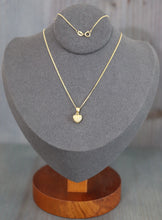 Load image into Gallery viewer, 18k Yellow Gold Diamond Cut Heart Pendant Necklace with Dangle Earrings
