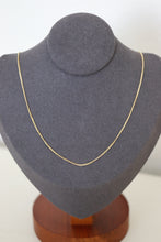 Load image into Gallery viewer, 18K Yellow Gold Curb Cuban Chain Necklace
