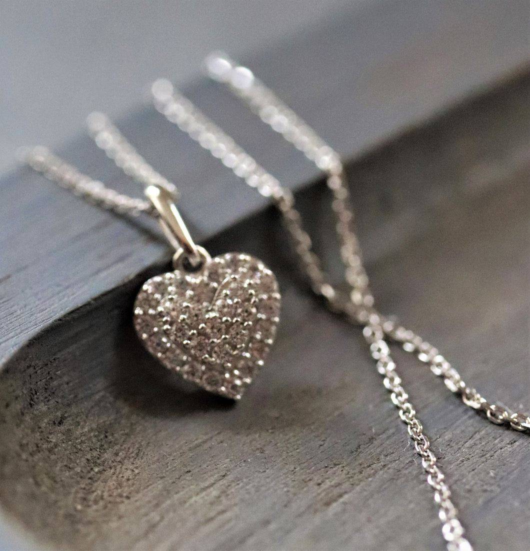 14K White Gold Heart Pendant Necklace