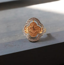 Load image into Gallery viewer, 21K Two-Tone Gold Vintage Style Clover with CZ Ring
