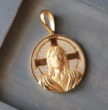 Load image into Gallery viewer, Men&#39;s 21K Yellow Gold Jesus Pendant with Diamonds
