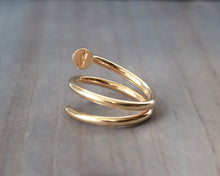 Load image into Gallery viewer, 18K Yellow Gold Double Wrap Nail Ring
