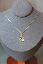 Load image into Gallery viewer, 18K Yellow Gold Mother &amp; Child Charm Pendant Necklace
