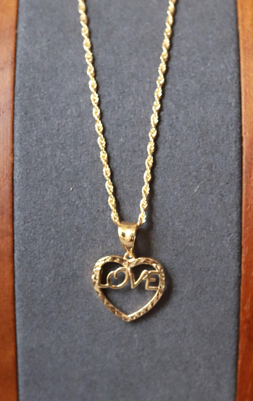 18K Yellow Gold Love Heart Pendant Necklace