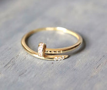 Load image into Gallery viewer, 18K Yellow Gold CZ Nail Ring
