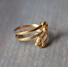 Load image into Gallery viewer, 18K Yellow Gold Double Open Hearts Wrap Ring
