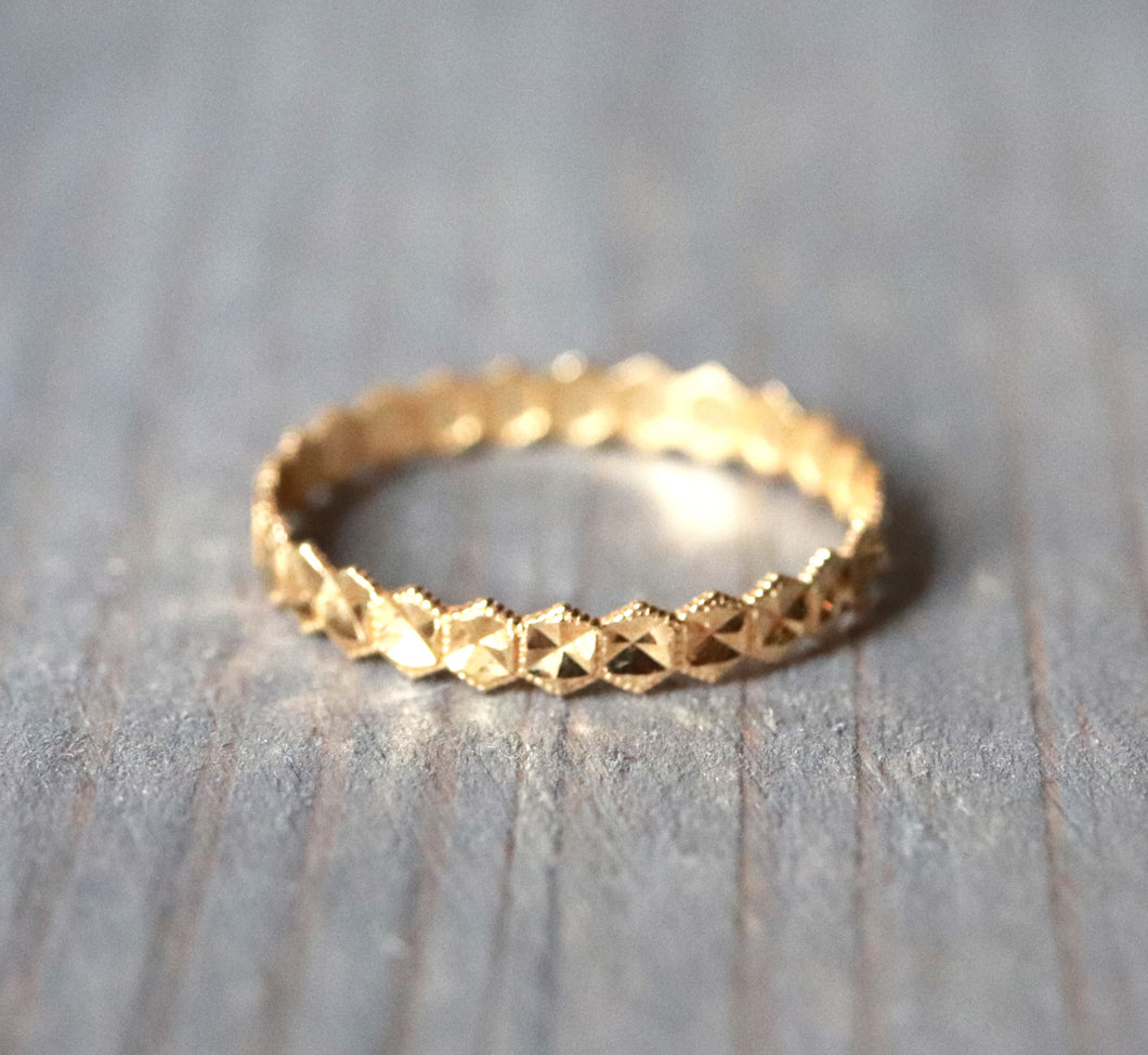18K Yellow Gold Hexagon Band Style Ring